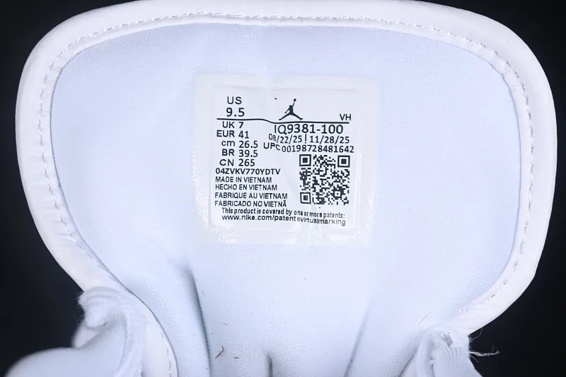 All categories Air Jordan Jordan series basketball shoes Air Jordan 1 Low G version pure original Air Jordan 1 Low AJ1 Joe 1 all silver hook low-top retro culture basketball shoes IQ9381-100
